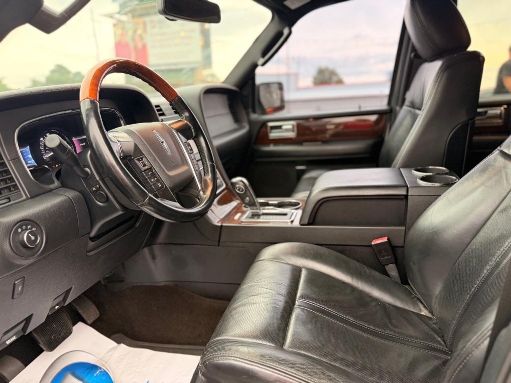 Lincoln Navigator  2015