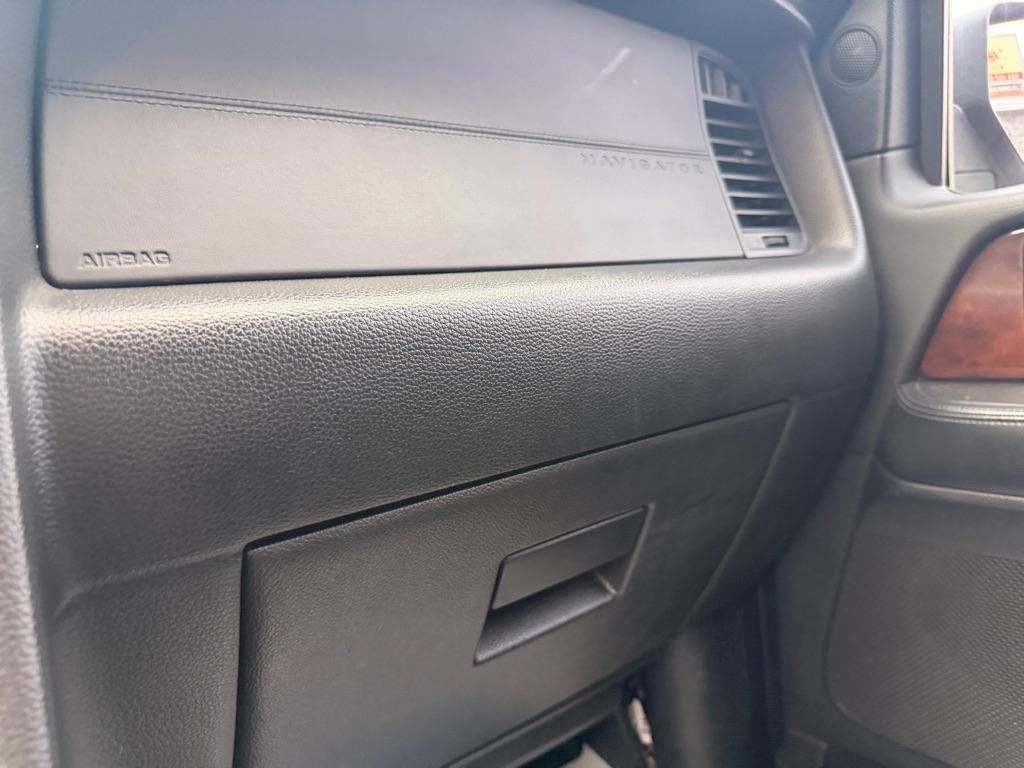 Lincoln Navigator  2015