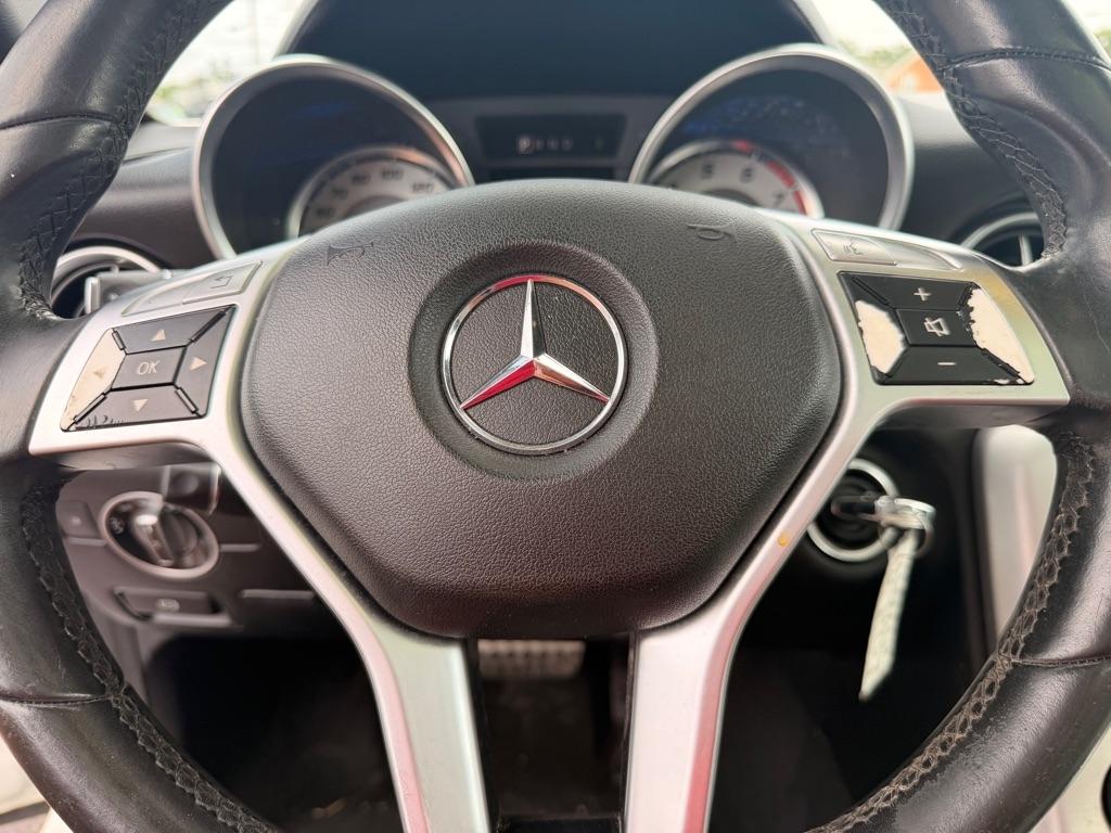 Mercedes-Benz SLK  2015