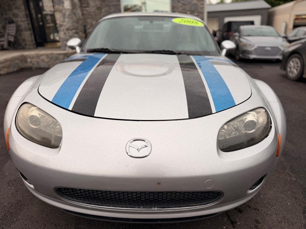 Mazda MX-5 Miata  2008
