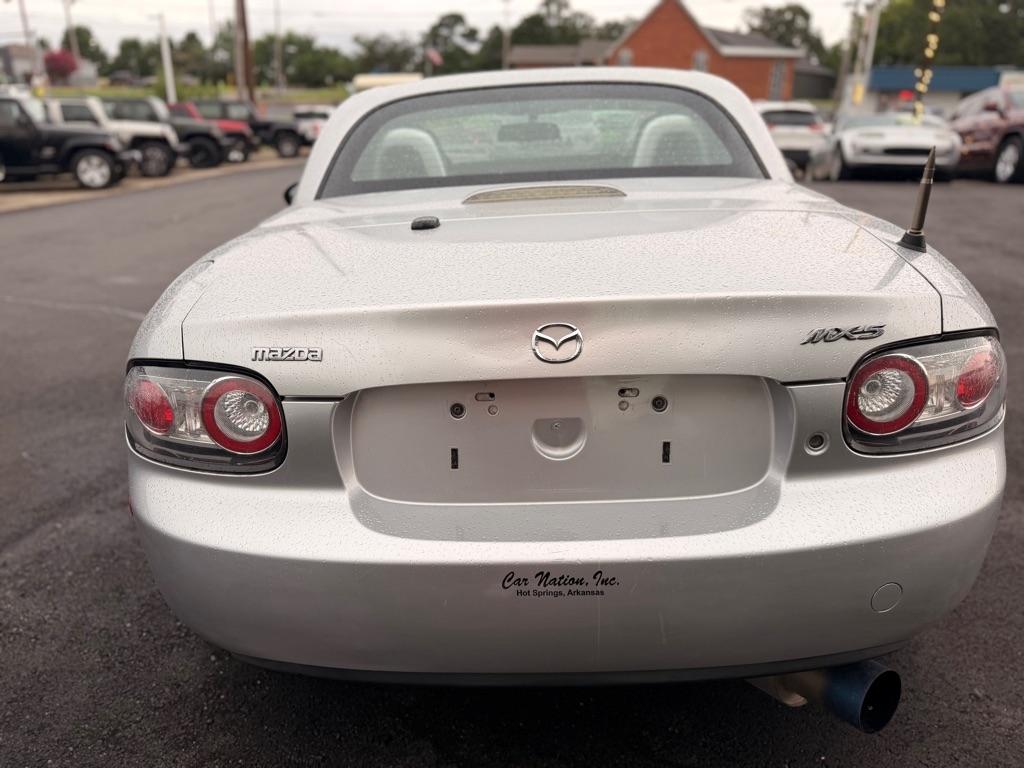 Mazda MX-5 Miata  2008