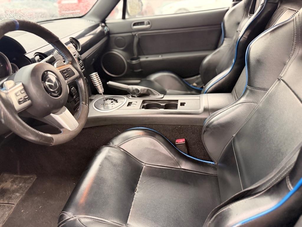 Mazda MX-5 Miata  2008