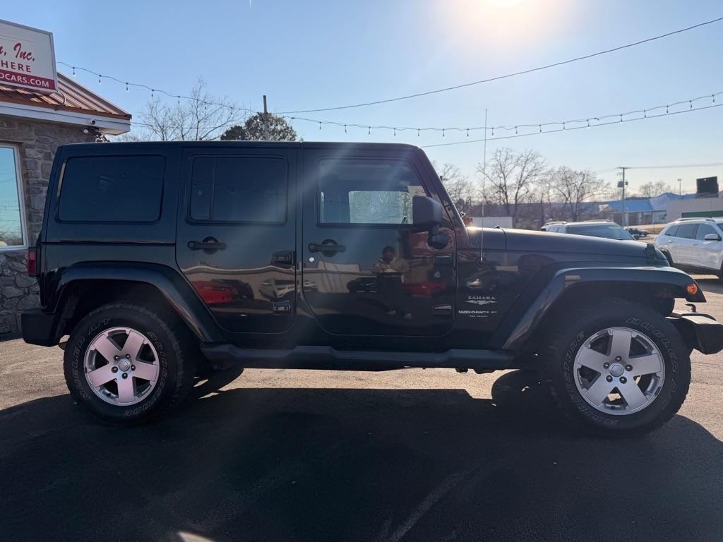 Jeep Wrangler  2011