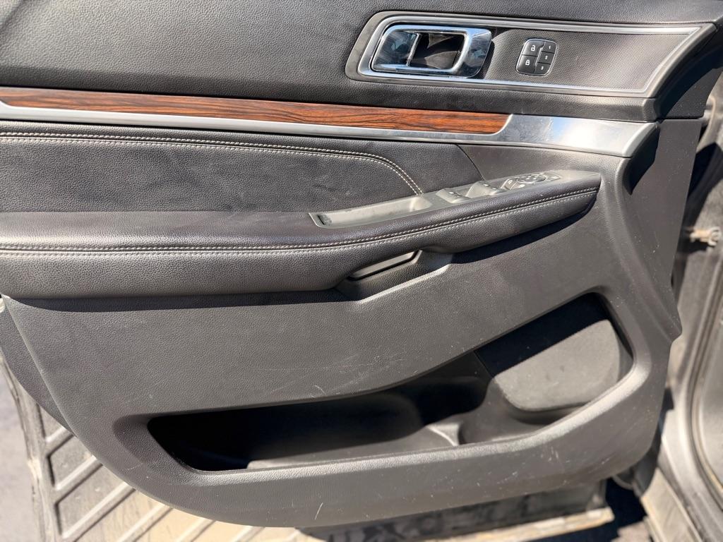 Ford Explorer  2016