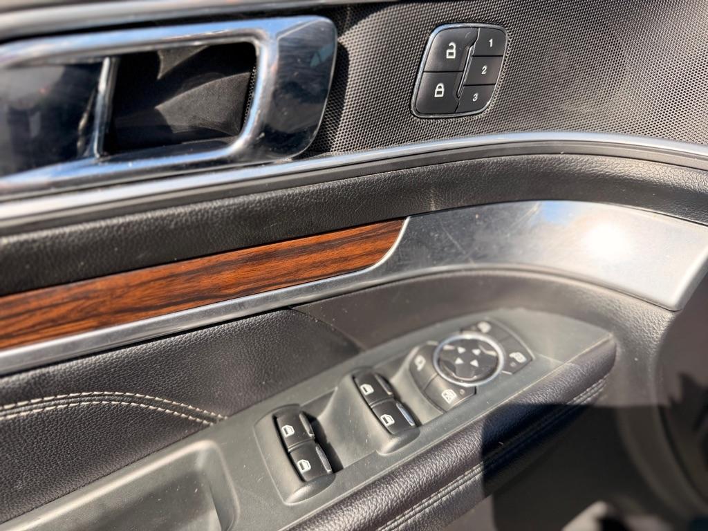 Ford Explorer  2016