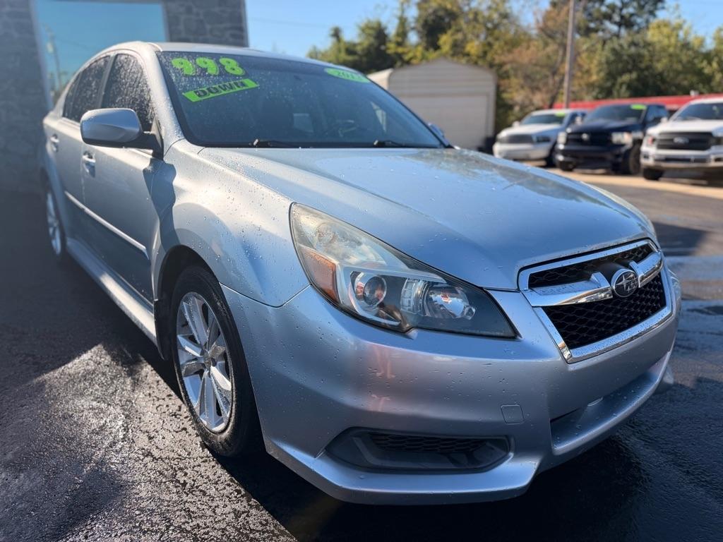 Subaru Legacy  2013