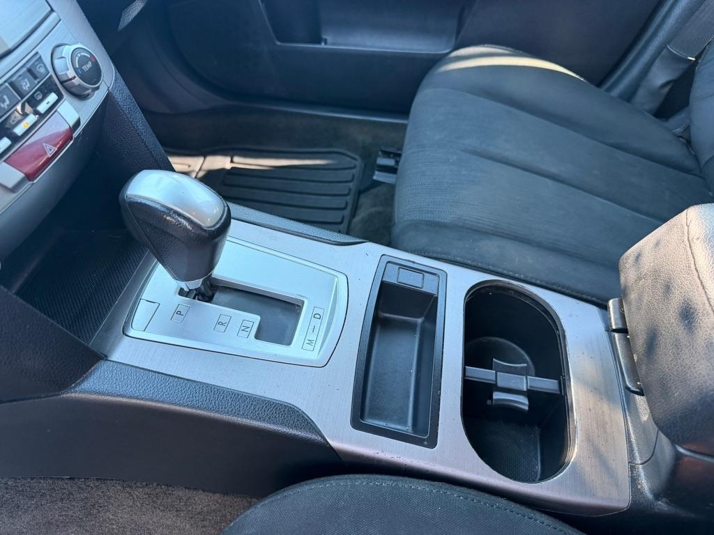 Subaru Legacy  2013