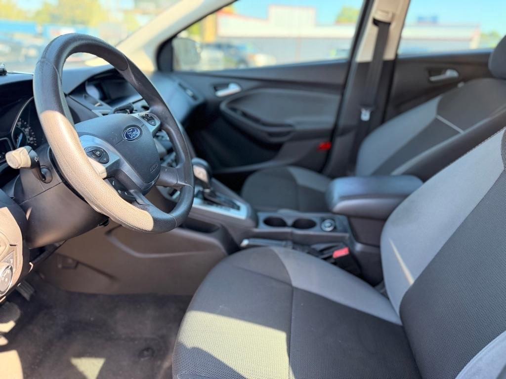 Ford Focus  2014