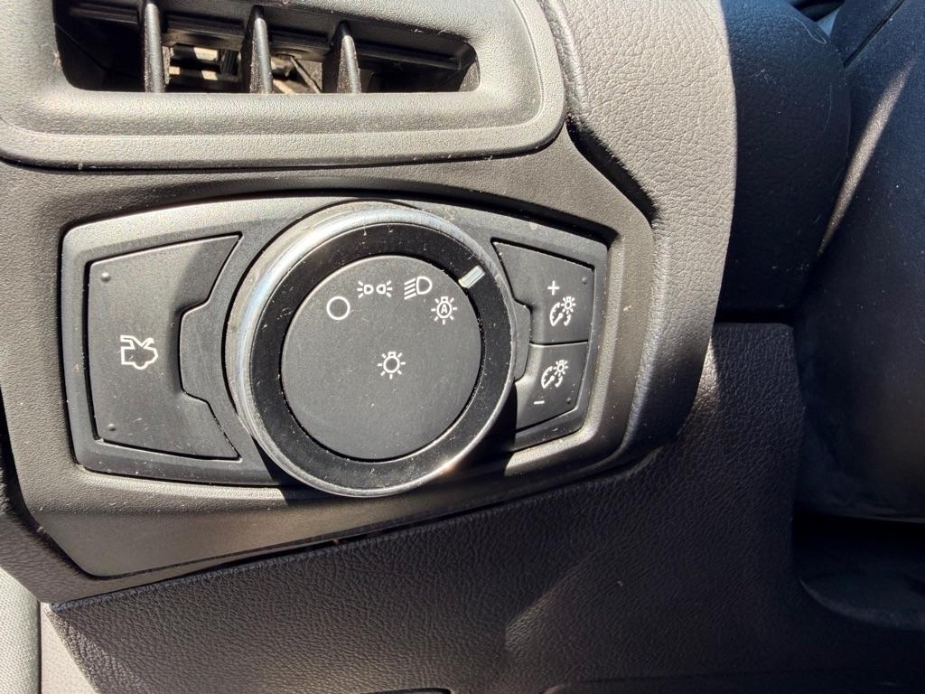 Ford Focus  2014