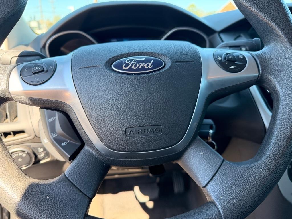 Ford Focus  2014