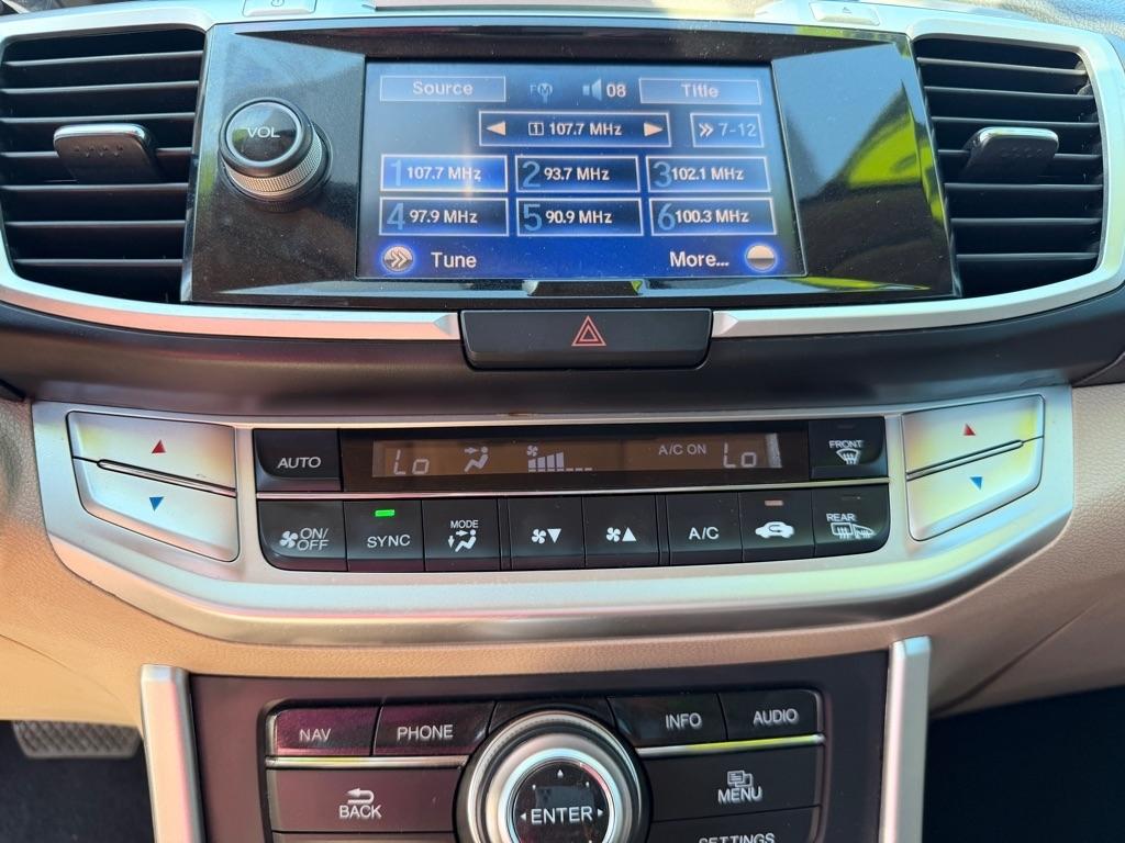 Honda Accord  2015