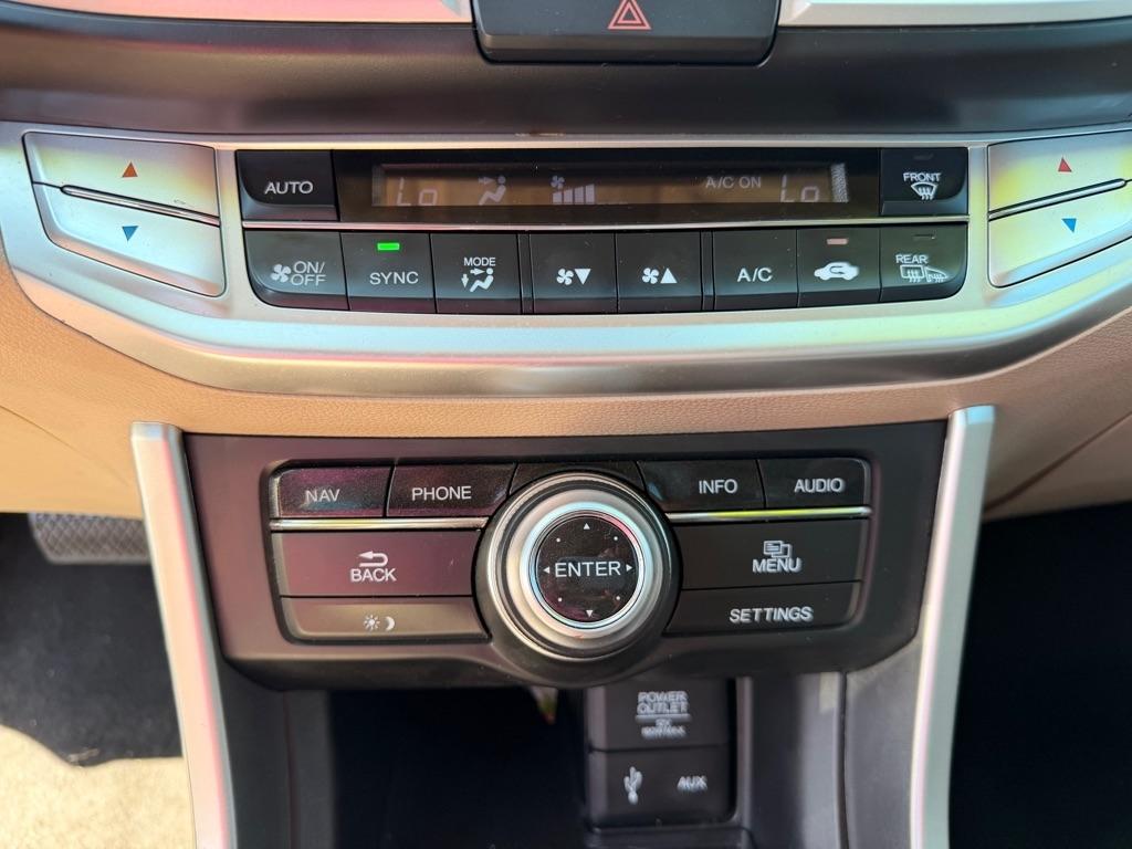 Honda Accord  2015