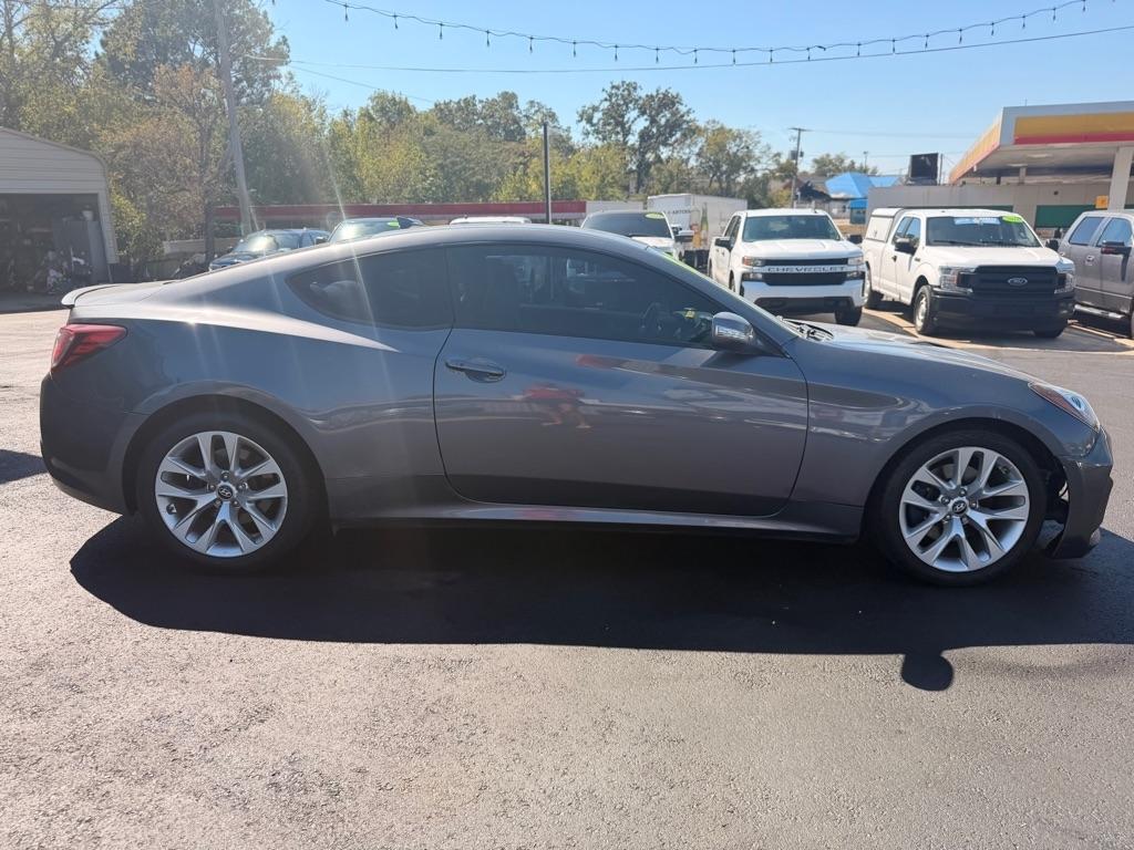 Hyundai Genesis Coupe  2015
