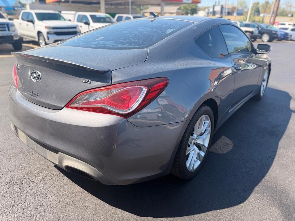 Hyundai Genesis Coupe  2015