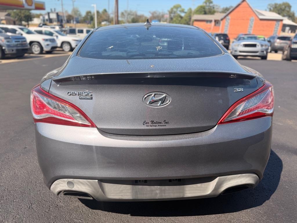 Hyundai Genesis Coupe  2015