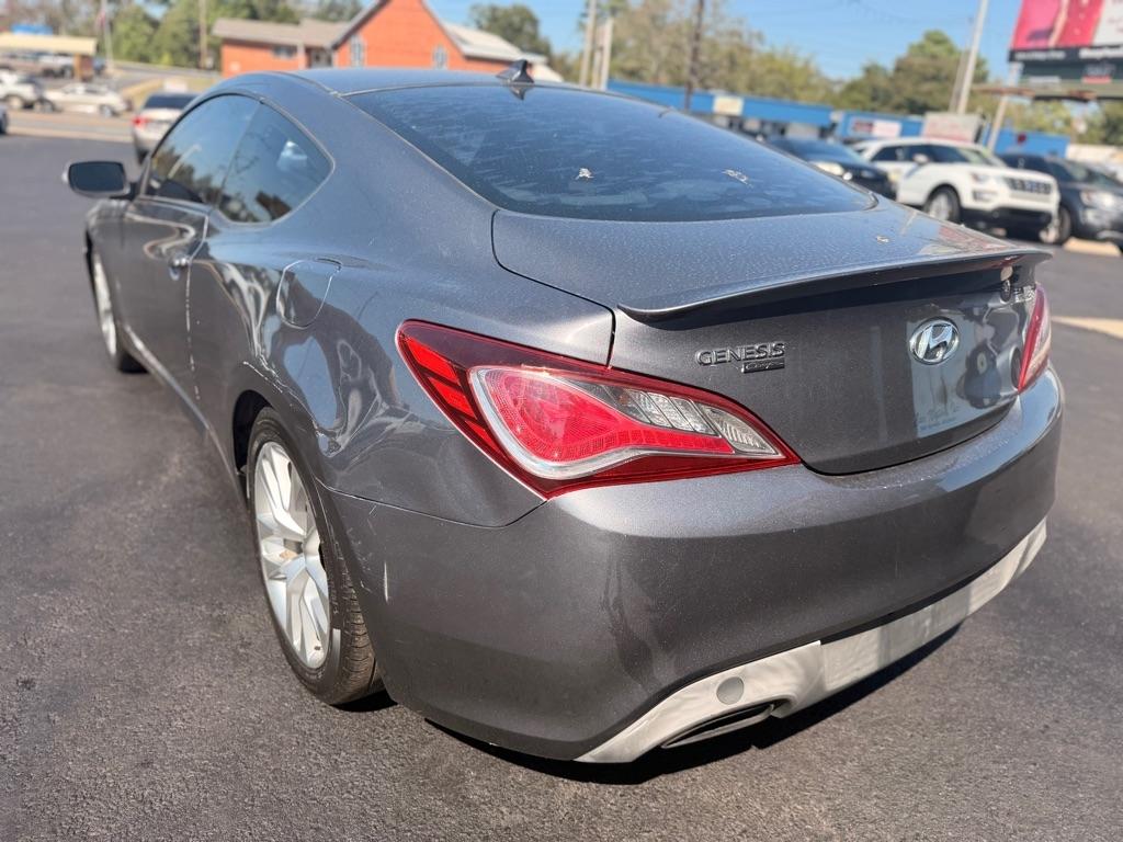 Hyundai Genesis Coupe  2015