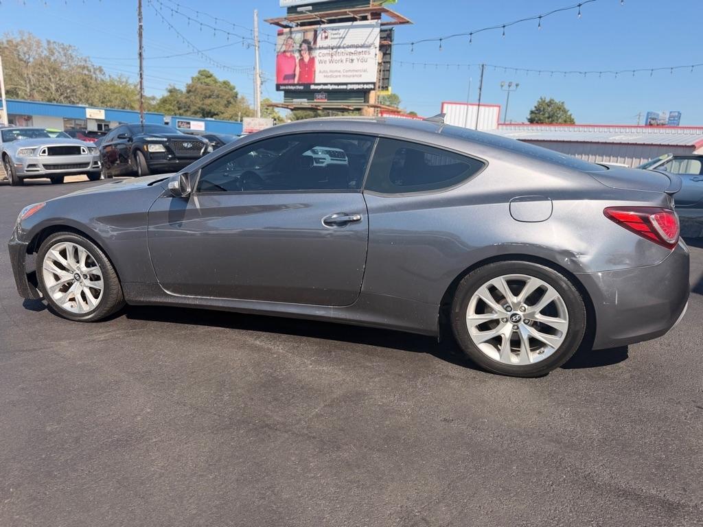 Hyundai Genesis Coupe  2015