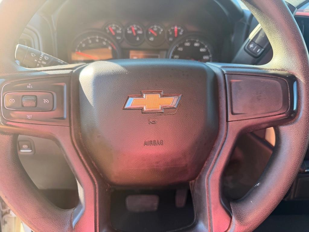 Chevrolet Silverado 1500  2021