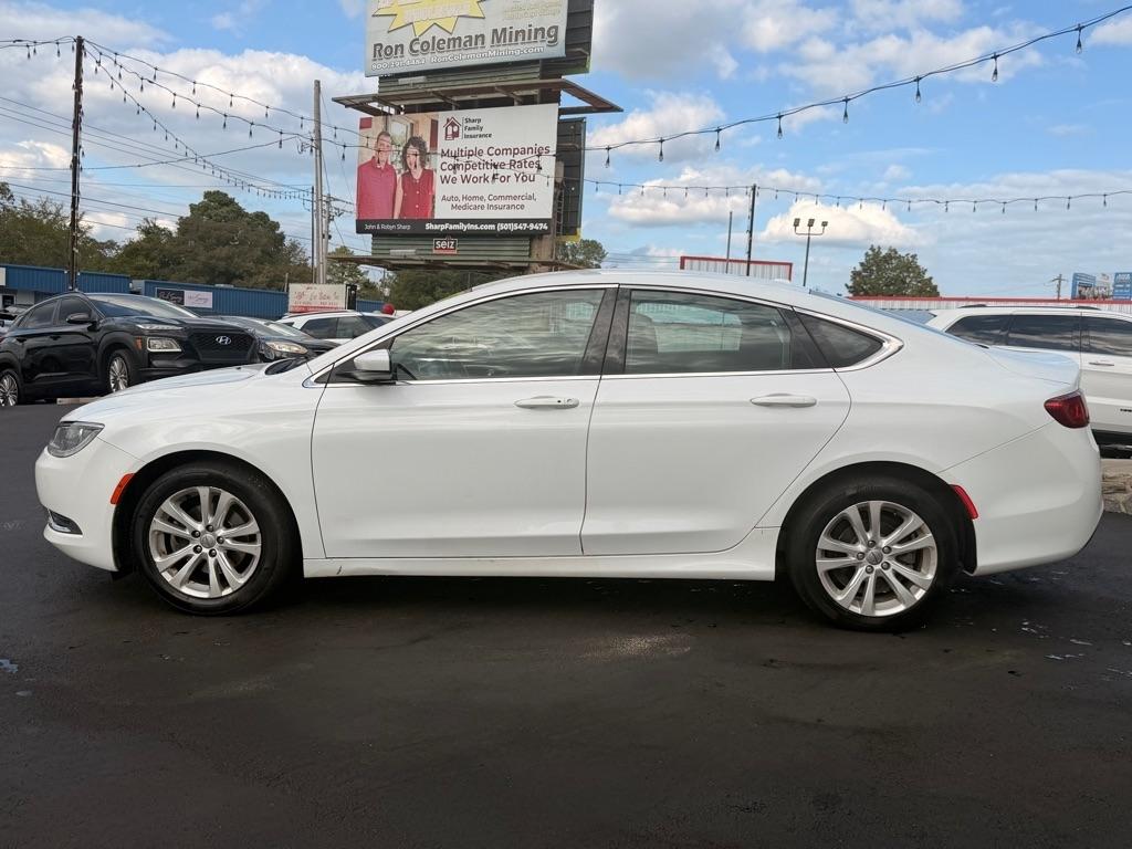 Chrysler 200  2015