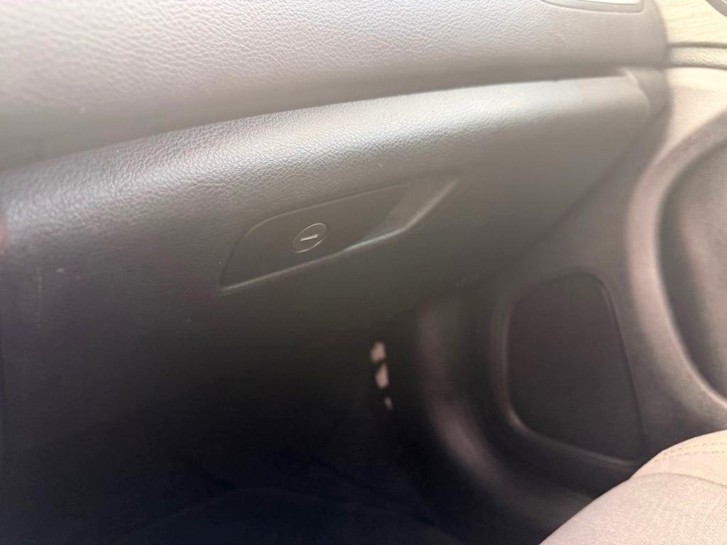 Chrysler 200  2015