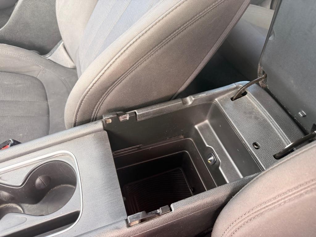 Chrysler 200  2015
