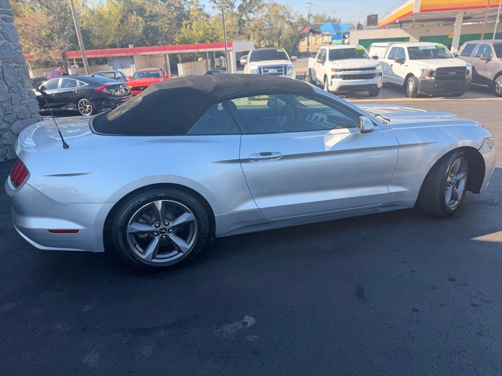 Ford Mustang  2016
