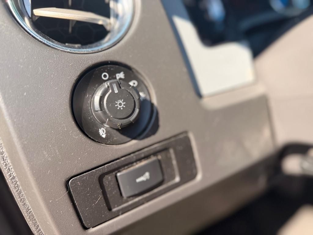 Ford F-150  2014