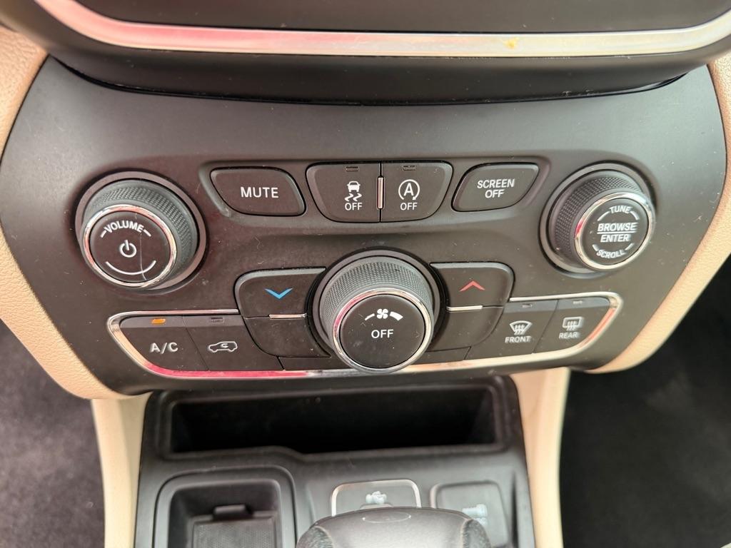 Jeep Cherokee  2019