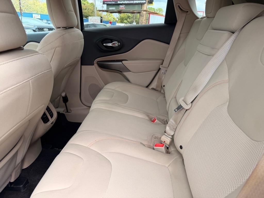Jeep Cherokee  2019