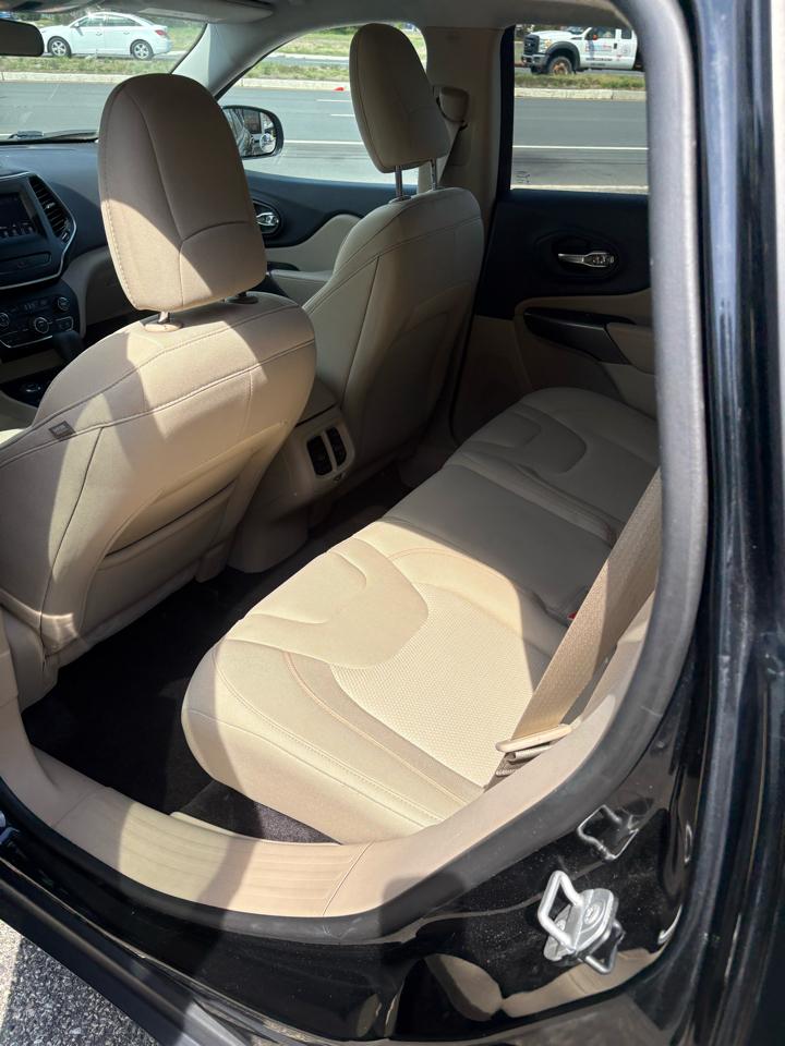 Jeep Cherokee Latitude 4x4 2019