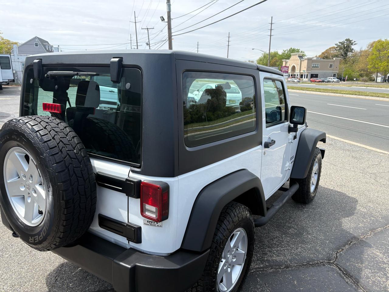 Jeep Wrangler 4WD 2dr Sport 2012