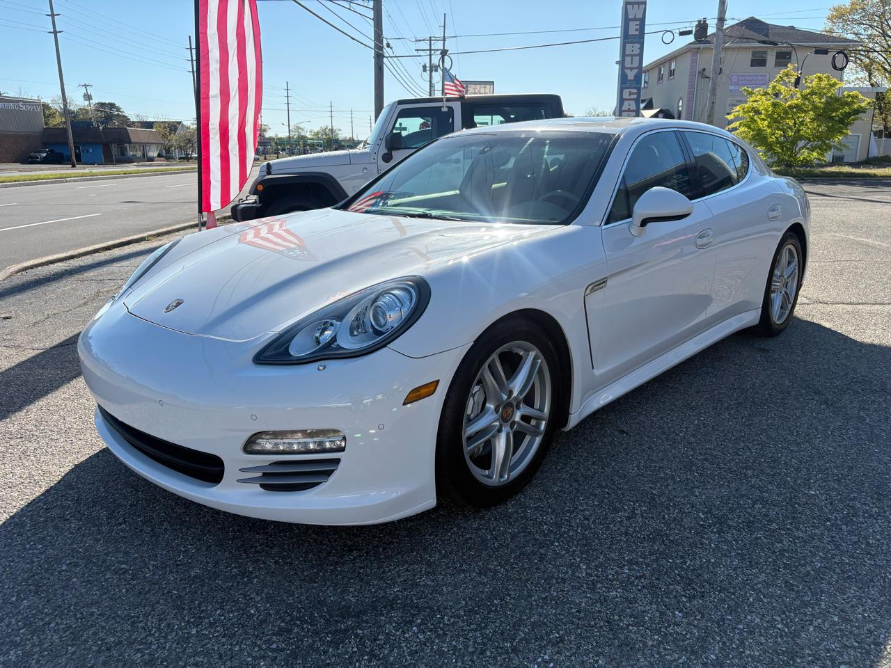 Porsche Panamera 4dr HB 4S 2011