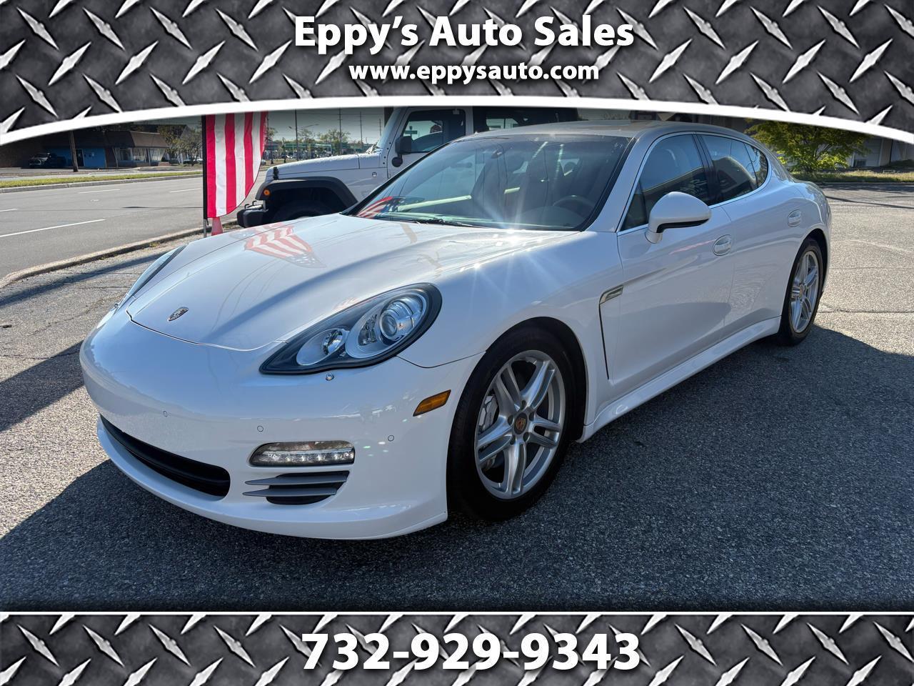 2011 Porsche Panamera 4dr HB 4S