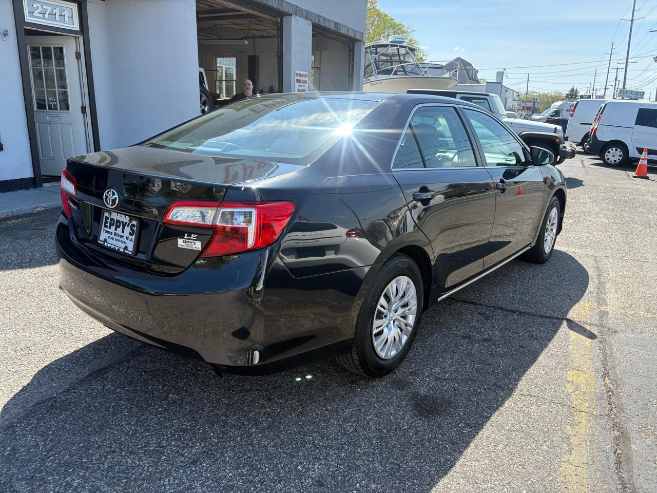 Toyota Camry  2012