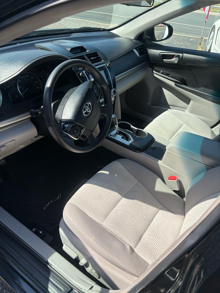 Toyota Camry  2012