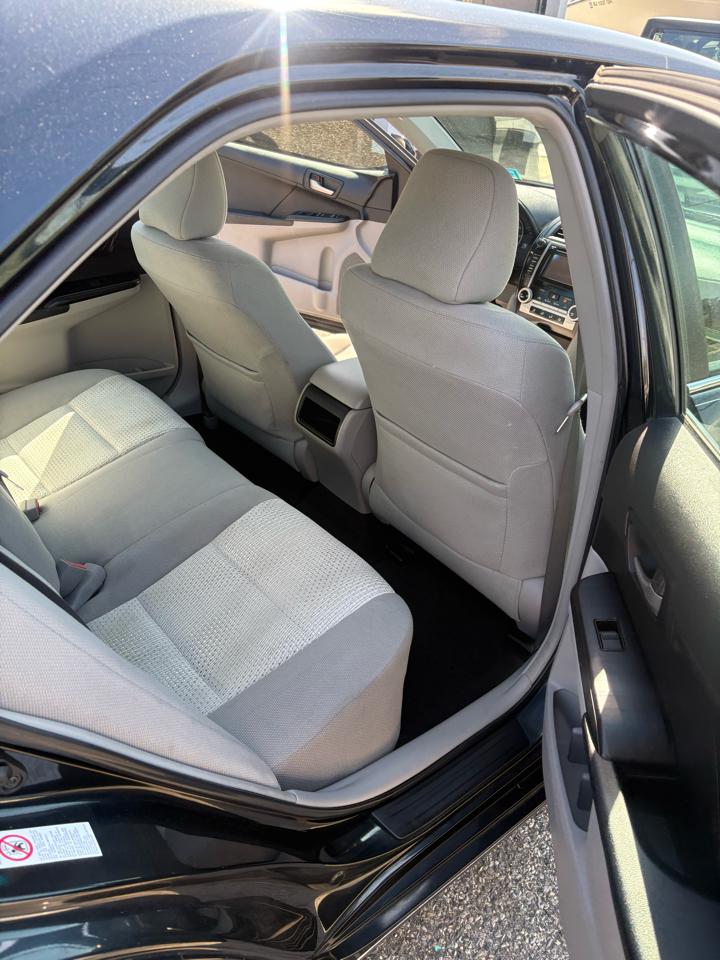 Toyota Camry  2012