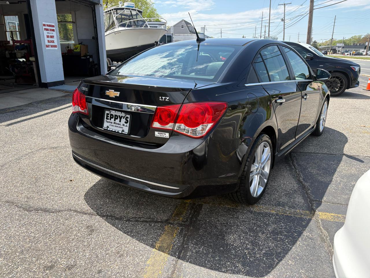 Chevrolet Cruze  2012
