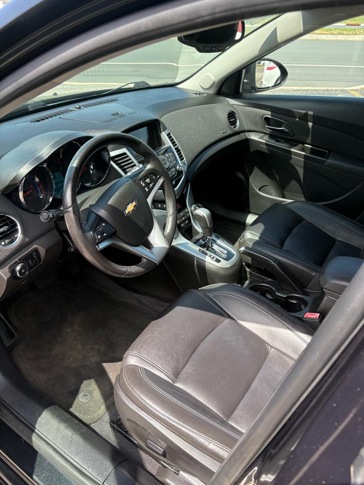 Chevrolet Cruze  2012