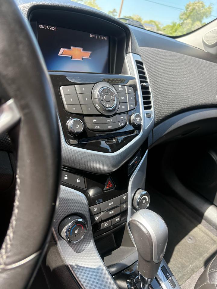 Chevrolet Cruze  2012
