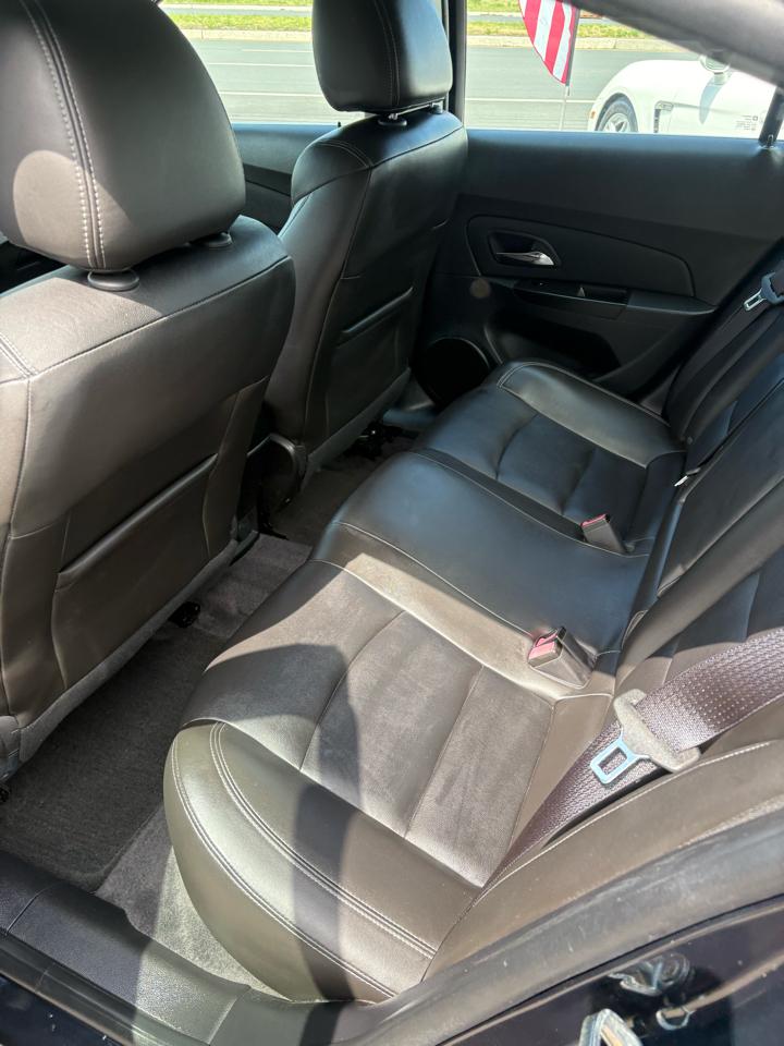 Chevrolet Cruze  2012