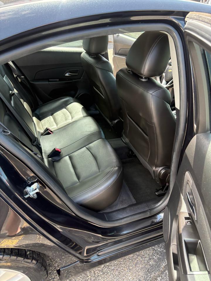 Chevrolet Cruze  2012