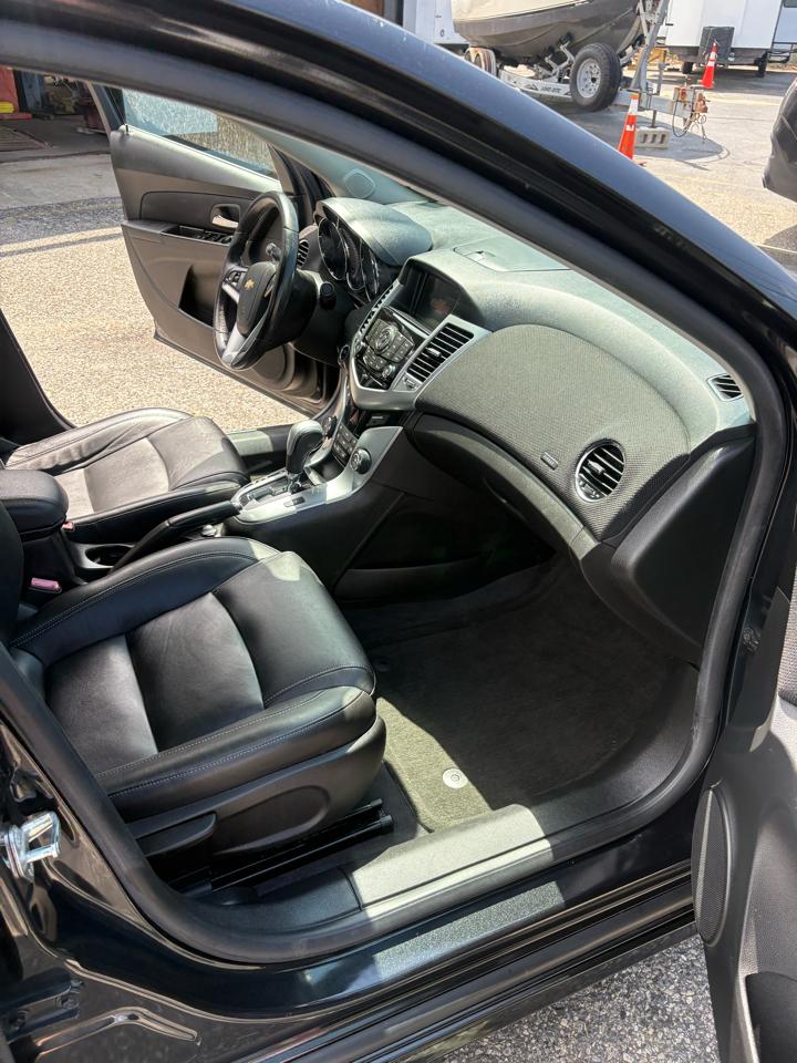 Chevrolet Cruze  2012