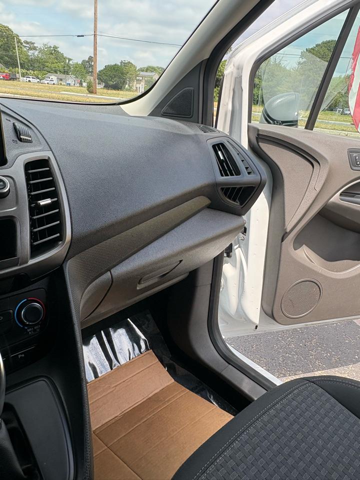 Ford Transit Connect Van XLT LWB w/Rear Symmetrical Doors 2019