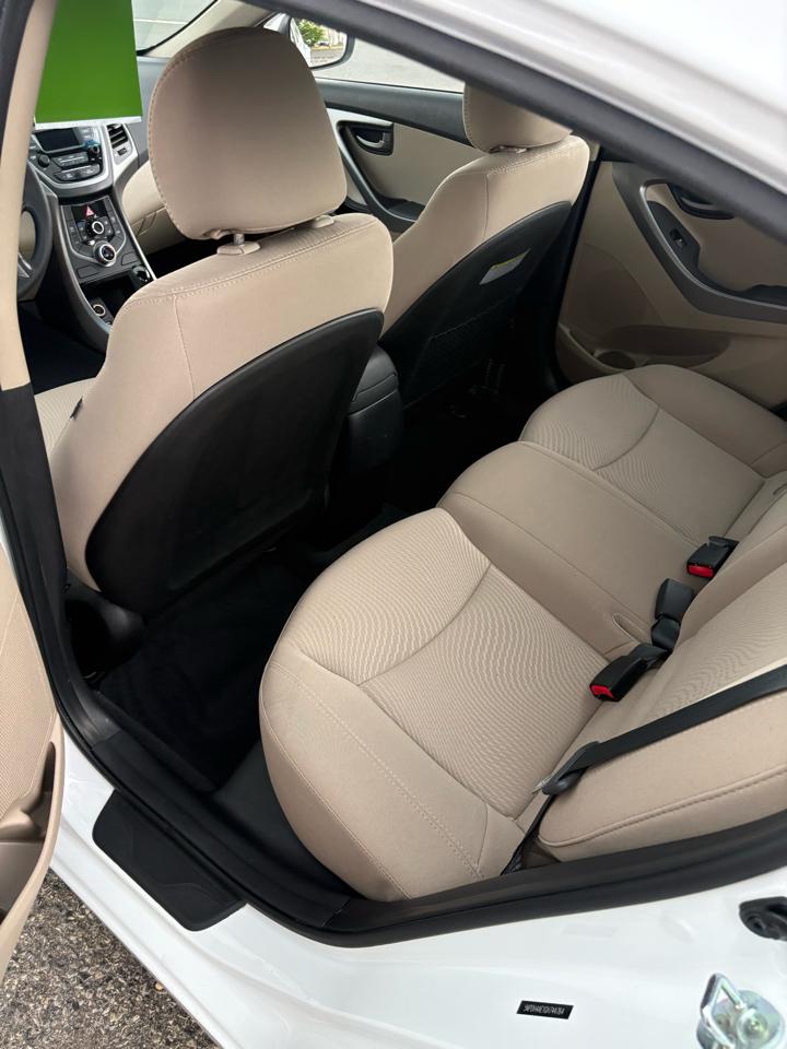Hyundai Elantra 4dr Sdn Auto SE (Alabama Plant) 2016