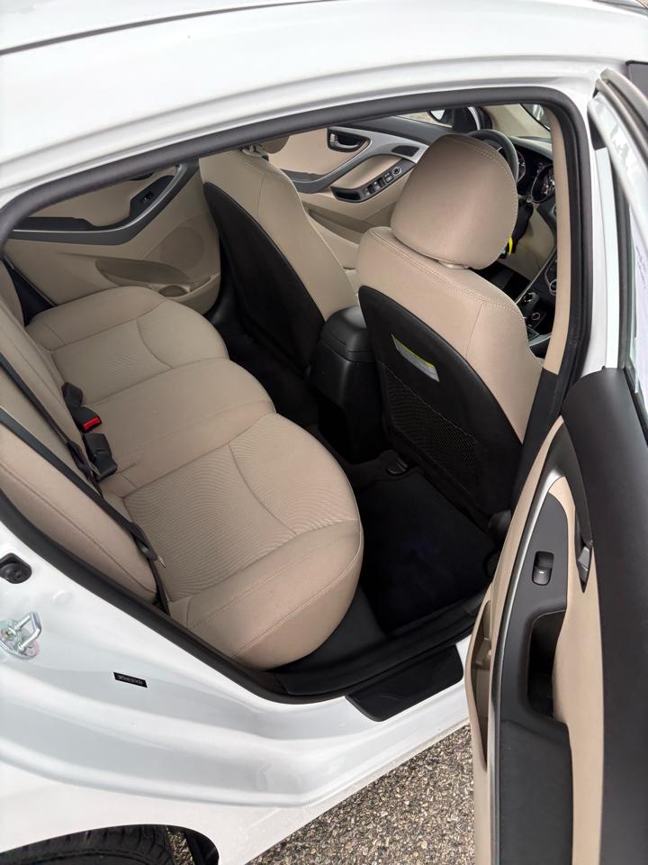 Hyundai Elantra 4dr Sdn Auto SE (Alabama Plant) 2016