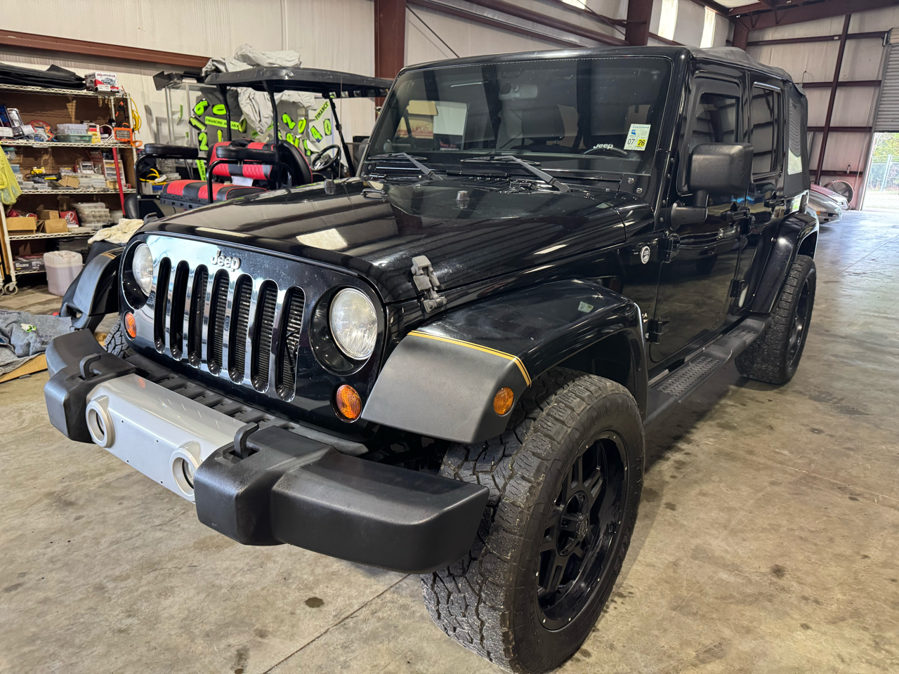 Jeep Wrangler Unlimited Sahara 4WD 2012