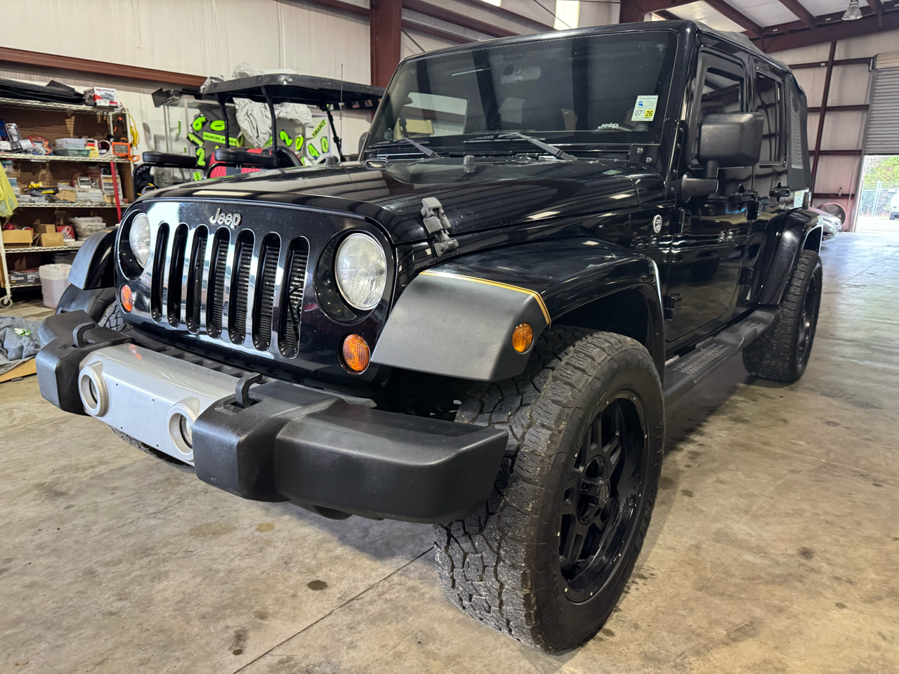 Jeep Wrangler Unlimited Sahara 4WD 2012