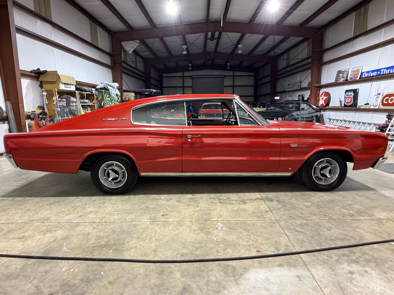 Dodge Charger 2.2 1966