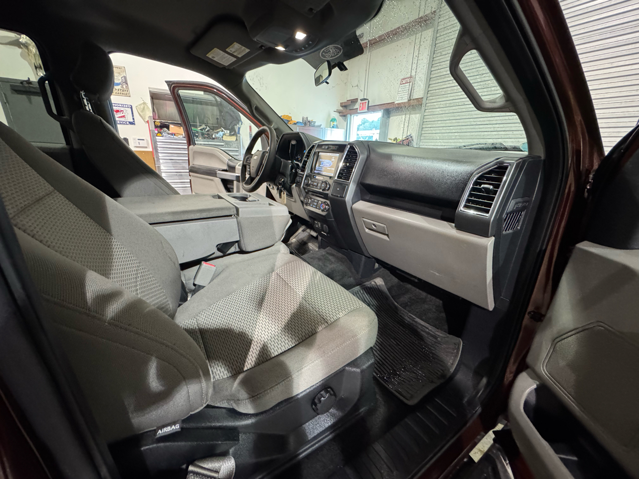 Ford F-150 4WD SuperCrew 139" FX4 2015