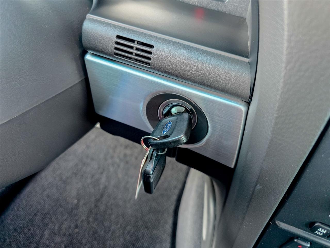 Ford Thunderbird  2002